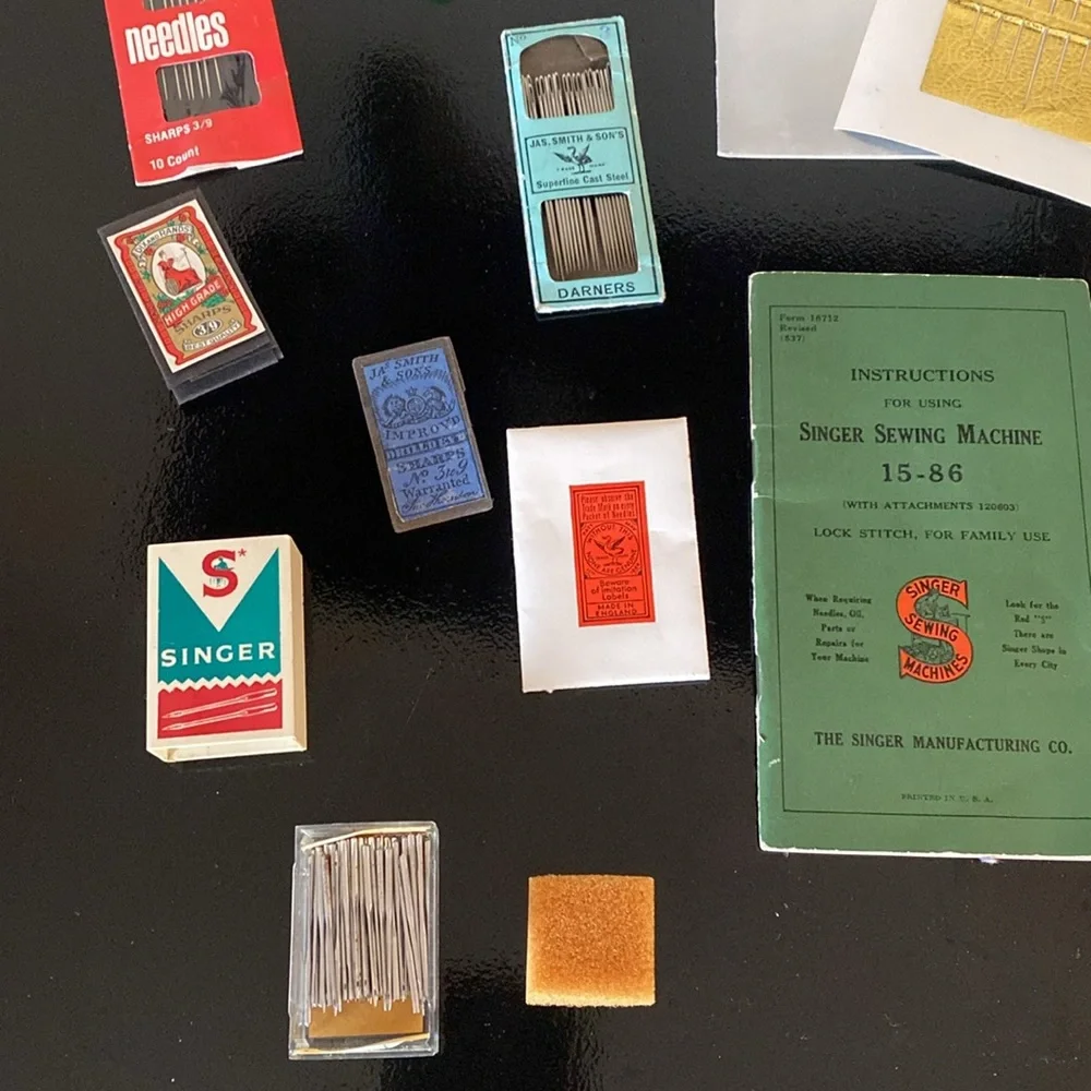 Vintage Sewing Needles Singer Sewing Machine Book Machine Needles Lot
